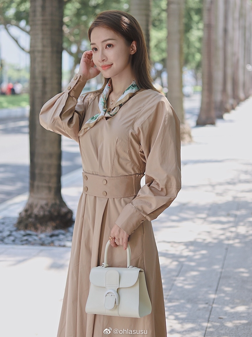 델보 브리앙 박스백 미니